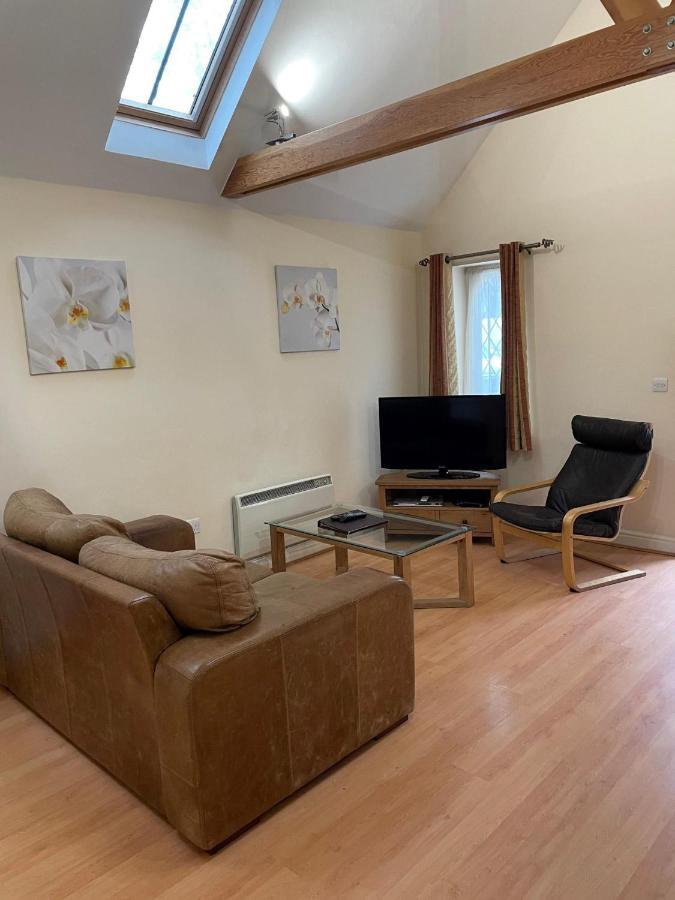 And Apartment's 3* Canterbury